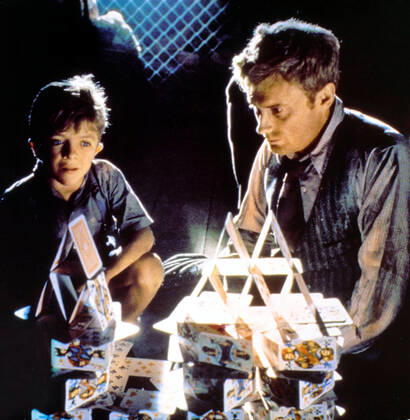 DIE BLECHTROMMEL aka THE TIN DRUM DAVID BENNENT, DANIEL OLBRYCHSKI Date: 1979. Strictly editorial use only in conjunction with the promotion of the film. Credit line mandatory. This image is copyright of the film company and is supplied under the terms of issue as film still. No commercial or book cover use permitted without prior consent from the film company. Mandatory credit line: Image courtesy ARGOS FILMS ARTEMIS PRODUCTIONS BIOSKOP FILMS FILM POL Ronald Grant Archive Mary Evans