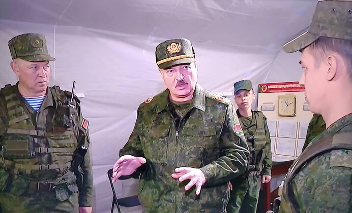 Bilder des Jahres 2020, News 08 August News Themen der Woche KW34 President of Belarus Alexander Lukashenko. Tension on the western borders with Belarus. Photo from the TV screen 08 22 2020. VictorxLisitsyn