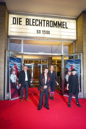 30.08.2020,Berlin,Deutschland,GER,Kino International, Fotocall 4-K Filmpremiere vom Kinofilm Die Blechtrommel.v.l.n.r:Volker Schlöndorff, David Bennent, Angela Winkler und Katharina Thalbach