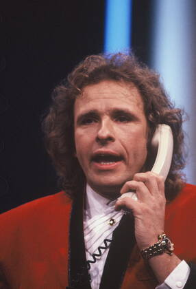 Moderator Thomas Gottschalk bei Wetten dass am 03.03.1991