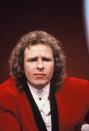 Moderator Thomas Gottschalk bei Wetten dass am 03.03.1991