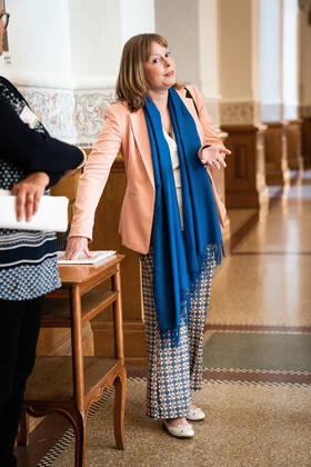 Kulturminister Joy Mogensen (S) ankommer til samraad om anvendelse af ordet eskimo, paa Christiansborg torsdag den 3. september 2020. Samraadsspoergsmaalet er stillet efter oenske fra Pernille Bendixen (DF).. , Copenhagen Denmark Copyright: RitzauxScanpix EmilxHelmsx COP103 spdk20200903-130237-L