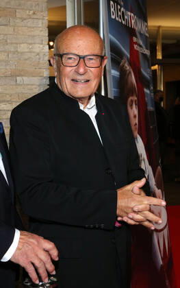 15 Volker Schlöndorff bei der Premiere des 4K restaurierten Kinofilms Die Blechtrommel im Kino International. Berlin, 30.08.2020 Berlin Deutschland, Germany Copyright: xPOP-EYE Buggex POP-EYE_15004646