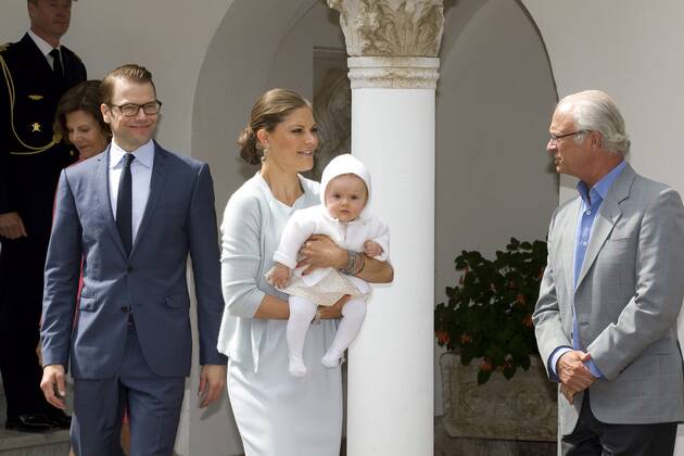 Prince Daniel, Crown Princess Victoria, Princess Estelle and King Carl XVI Gustaf Crown Princess Victorias birthday is celebrated at Solliden, Öland 14 July 2012 c Charles Hammarsten IBL picture bureau x2492x, Copyright: xCharlesxHammarsten TTx Kronprinsessan Victorias födelsedag firas pa Solliden, Öland