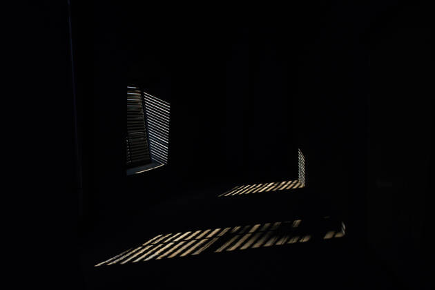 Light and shadow  789773730508046404