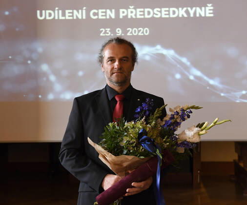 Five Czech scientists, on the photo mikrobiologist Leos Valasek, have received the Czech Science Foundation (GACR) award for outstanding results achieved within projects funded by GACR and focused on basic research, awarded by Foundation chairwoman Alice Valkarova in Prague, Czech Republic, today, on Wednesday, September 23, 2020. (CTKxPhoto MichalxKrumphanzl) CTKPhotoP202009230733401 kru 11 K