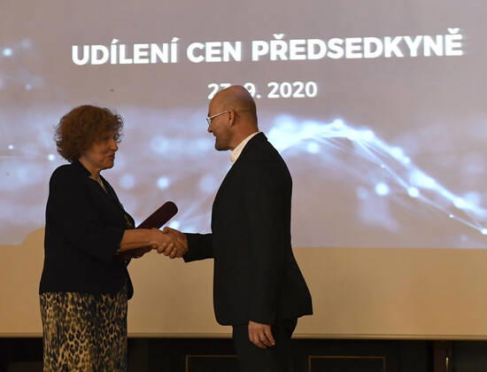 Five Czech scientists have received the Czech Science Foundation (GACR) award for outstanding results achieved within projects funded by GACR and focused on basic research, awarded by Foundation chairwoman Alice Valkarova (left) in Prague, Czech Republic, today, on Wednesday, September 23, 2020. On the photo receives the award from chairwoman musicologist and composer Ales Brezina. (CTKxPhoto MichalxKrumphanzl) CTKPhotoP202009230756001 kru 5