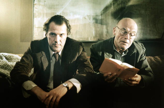 DAS LEBEN DER ANDEREN aka THE LIVES OF OTHERS SEBASTIAN KOCH Date: 2006 Mandatory credit line: Image courtesy ARTE BR CREADO FILM WIEDEMANN &; BERG FILMPRODUKTION ARTE BR CREADO FILM WIEDEMANN & BER