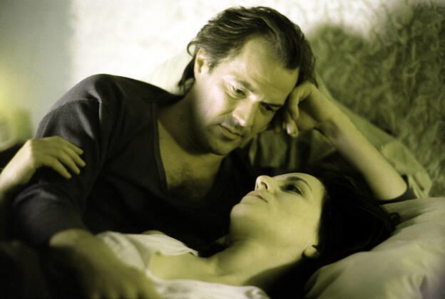 DAS LEBEN DER ANDEREN aka THE LIVES OF OTHERS SEBASTIAN KOCH, MARTINA GEDECK DAS LEBEN DER ANDEREN Date: 2006 Mandatory credit line: Image courtesy ARTE BR CREADO FILM WIEDEMANN &; BERG FILMPRODUKTION ARTE BR CREADO FILM WIEDEMANN & BER