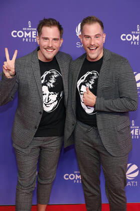 Dennis Wolter und Benjamin Wolter bei der Verleihung des 24. Deutschen Comedypreises 2020 in Brainpool TV Studio Köln-Mülheim. Köln, 02.10.2020