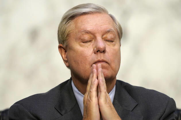 October 15, 2020, Washington, District of Columbia, USA: United States Senator Lindsey Graham (Republican of South Carolina), Chairman, US Senate Judiciary Committee, listens during the Senate Judiciary Committee confirmation hearing for Supreme Court nominee Amy Coney Barrett, Thursday, Oct. 15, 2020, on Capitol Hill in Washington Washington USA - ZUMAs152 20201015_zaa_s152_246 Copyright: xSusanxWalshx-xPoolxViaxCnpx
