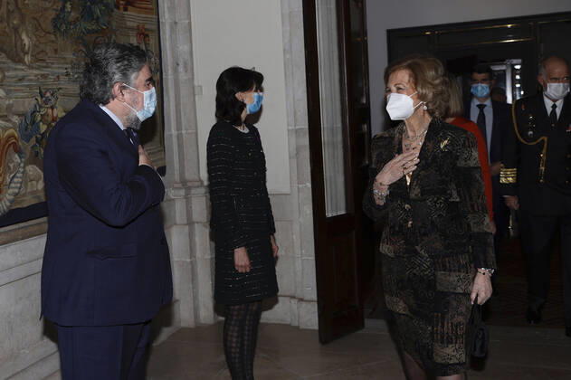25-11-2020 Former Queen Sofia attends the 29th Queen Sofía prize for Ibero-American poetry at Royal palace in Madrid, Spain.  Copyright: xPPEx