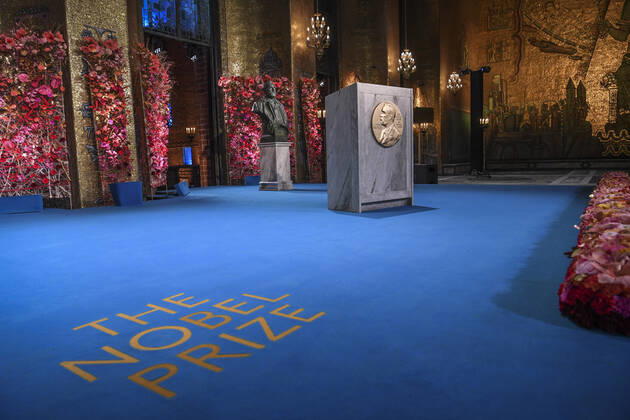 Preparations underway before the start of the the Nobel Prize ceremony in the Golden Hall in the City Hall of Stockholm, Sweden, on Dec 10, 2020 Due to the corona Covid 19 pandemic, a digital awards ceremony takes place at the Stockholm City Hall with no Lauerates present, and parts of the ceremony is pre produced STOCKHOLM SWEDEN x10080x,  Copyright: xFredrikxSandberg TTx SWEDEN NOBEL CEREMONY