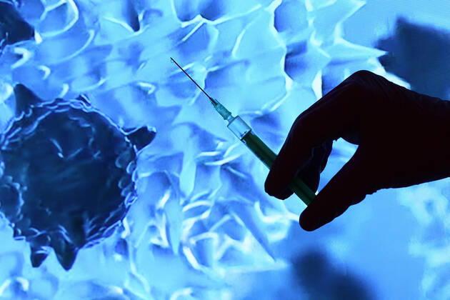 Winden Themenbild - Coronavirus, Coronapandemie, Impfen - Silhouette einer Impfspritze, Coronaspritze und einer Hand mit einem Gummihandschuh Themenbild - Coronavirus, Coronapandemie, Impfen - Silhouette einer Impfspritze, Coronaspritze und einer Hand mit einem Gummihandschuh Coronavirus, Coronapandemie - Impfspritze, Coronaspritze, Nadel als Silhouette, Scherenschnittbild zum verabreichen, spritzen des Impfstoffes. Im Hintergrund Bilder von Covid-19 Viren, Coronaviren Impfen, Impfbuch, Impfbescheinigung, Impfpass, Spritze, Coronaspritze, Nadel, Impfstoff, Detail, Silhouette, Scherenschnittbild, Viren, Covid-19 Viren, Covid 19 Viren, Covid 19, Virus, Impfspritze, Gummihandschuhe, Fotomontage, Innen, Innenaufnahme, Studioaufnahme, Stud Copyright: xFleigx xEibner-Pressefotox EP_dfg
