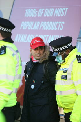 . 09 01 2021. London, United Kingdom. Anti Lockdown Protest. Anti lockdown protest at Clapham Common, London.  xMartynxWheatleyx xi-Imagesx IIM-21973-0002