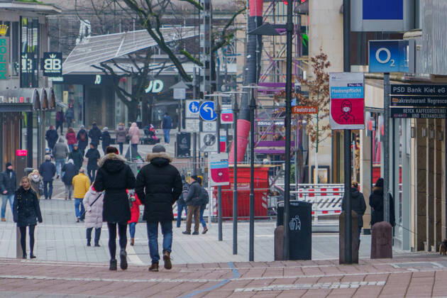 News Bilder des Tages Kieler Innenstadt während des Corona-Lockdowns im Januar 2021 weitgehend leere Straßen -;Kieler Innenstadt während des Corona-Lockdowns im Januar 2021 weitgehend leere Straßen -, Kiel Schleswig-Holstein Deutschland Innenstadt