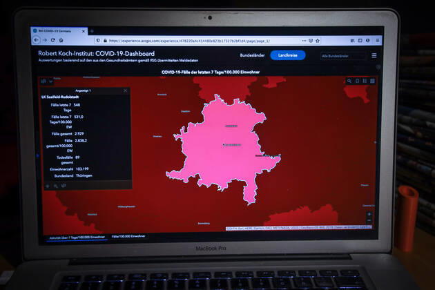 Coronavirus in Deutschland - Covid-19-Dashboard des Robert Koch-Institut DEU, Deutschland, Thüringen, Landkreis Saalfeld-Rudolstadt 11.01.2021: Die 7-Tage-Inzidenz (Fälle letzte 7 Tage 100.000 EW) beträgt 531,0