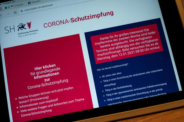 Kiel 11. Jan. 2021 Die neue Lieferung des Corona-Impfstoffes für das Impfzentrum Kiel ist eingetroffen. Ab morgen den 12. Jan. 2021 können wieder Termine telefonisch oder per Internetportal für die Gruppe der über 80ig-jährigen vergeben werden.