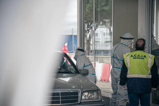 Sicily, Messina, the screening campaign and the procedures for carrying out swabs to monitor the progress of infections. both citizens and those passing through the island are subjected to the test. Editorial Usage Only Copyright: xFRANCESCOxALGERIx xIPAx