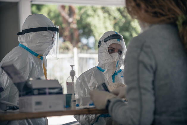 Sicily, Messina, the screening campaign and the procedures for carrying out swabs to monitor the progress of infections. both citizens and those passing through the island are subjected to the test. Editorial Usage Only  Copyright: xFRANCESCOxALGERIx xIPAx