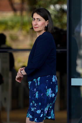 GLADYS BEREJIKLIAN COVID19 PRESSER, NSW Premier Gladys Berejiklian arrives to address media during a COVID-19 update press conference in Sydney, Tuesday, January 12, 2021. ( NO ARCHIVING, EDITORIAL USE ONLY, NO USE IN BOOKS WITHOUT CONSENT SYDNEY NSW AUSTRALIA  Copyright: xDANxHIMBRECHTSx 20210112001513152388
