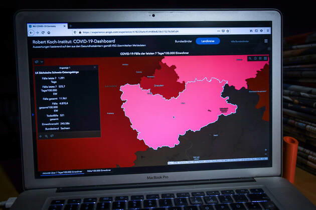 Coronavirus in Deutschland - Covid-19-Dashboard des Robert Koch-Institut DEU, Deutschland, Sachsen, Landkreis Sächsische Schweiz-Osterzgebirge 12.01.2021: Die 7-Tage-Inzidenz (Fälle letzte 7 Tage 100.000 EW) beträgt 525,7