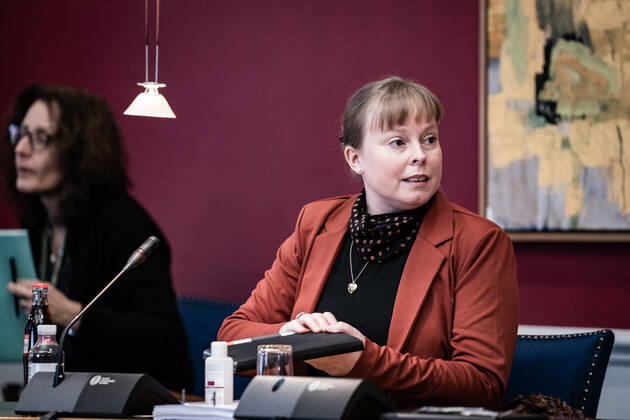 Kulturminister Joy Mogensen (S) er kaldt i samraad om brud paa menneskerettigheder i Qatar i forbindelse med forberedelserne til VM-slutrunden i herrefodbold i 2022. Samraadet finder sted paa Christiansborg tirsdag den 12. januar 2021.. , Copenhagen Denmark Copyright: RitzauxScanpix EmilxHelmsx cop101 spdk20210112-135105-L
