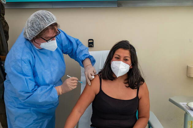 Milan, anticovid vaccinations for health personnel at the San Paolo hospital Editorial Usage Only  Copyright: xMassimoxAlbericox xIPAx