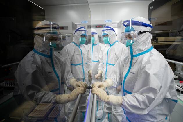 January 12, 2021, Taiyuan, Shanxi, China: The Shanxi COVID-19 nucleic acid testing base can test three hundred thousand samples everyday in Taiyuan,Shanxi,China on 12th January, 2021. Taiyuan China  - ZUMAt151 20210112_zia_t151_004 Copyright: xTpgx