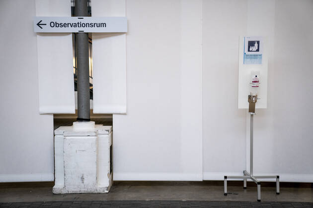 Foerste vaccinecenter i Region Hovedstaden aabner i OEksnehallen, ved Halmtorvet i Koebenhavn, onsdag den 13. januar 2021.. , Copenhagen Denmark Copyright: RitzauxScanpix MadsxClausxRasmussenx COP101 spdk20210113-125726-L