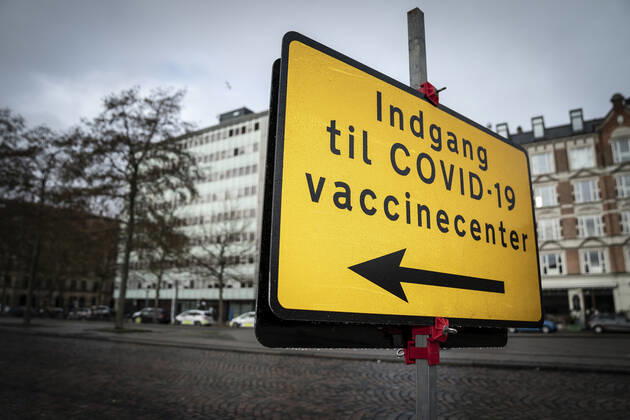 Foerste vaccinecenter i Region Hovedstaden aabner i OEksnehallen, ved Halmtorvet i Koebenhavn, onsdag den 13. januar 2021.. , Copenhagen Denmark Copyright: RitzauxScanpix MadsxClausxRasmussenx cop101 spdk20210113-151535-L