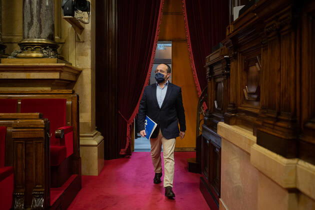 The president of the Catalan PP, Alejandro Fernandez, on his arrival at a session held at the Diputacion Permanente del Parlament, in Barcelona, Catalonia, (Spain), on January 13, 2021. The session was convened to report on the latest measures taken to combat the coronavirus pandemic. 13 JANUARY 2021;COVID;PANDEMIC;CATALONIA;PARLAMENT David Zorrakino LagenciaEP 01 13 2021 Barcelona, (Catalonia) Barcelona, (Catalonia) Spain Copyright: xDavidxZorrakinox 3515312