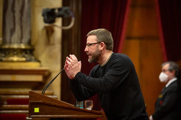 The deputy of the CUP, Vidal AragonÃ s, during his speech at the Diputacion Permanente del Parlament, in Barcelona, Catalunya, (Spain), on January 13, 2021. The session was convened to report on the latest measures taken to combat the coronavirus pandemic. 13 JANUARY 2021;COVID;PANDEMIC;CATALONIA;PARLAMENT David Zorrakino LagenciaEP 01 13 2021 Barcelona, (Catalonia) Barcelona, (Catalonia) Spain Copyright: xDavidxZorrakinox 3515933