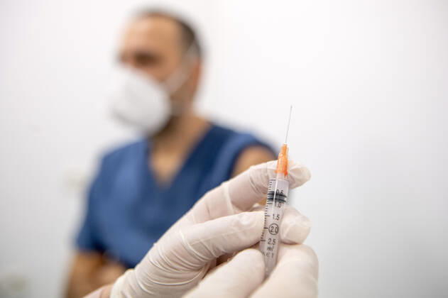 Turkey has started Chinese COVID-19 vaccine CoronaVac vaccination campaign with health care staff on Jan. 14, 2021. ( Copyright: AbdurrahmanxAntakyalix-xDepoxPho 16994953