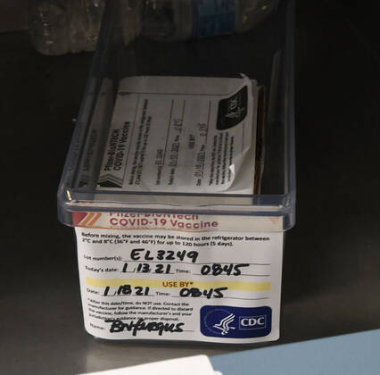 January 14, 2021, Racine, Wisconsin, USA: The first 70 doses of 140 doses of the Pfizer COVID-19 vaccine received for City of Racine firefighters are administered Thursday January 14, 2021 at the city health department in City Hall. The remaining doses will be administered Friday. Racine USA - ZUMAh154 20210114_znp_h154_021 Copyright: xMarkxHertzbergx