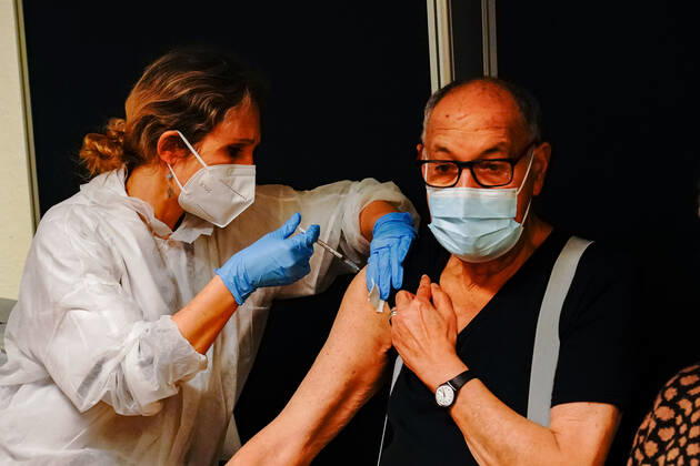 Les personnes de 75 ans et plus se font vacciner au centre de vaccination du palais des fesivals de Cannes NEWS : Campagne de vaccination au palais des festivals de Cannes - Cannes - 14 01 2021 NorbertScanella PanoramiC 