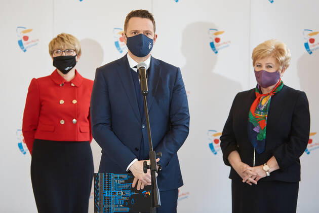 January 15, 2021, Warsaw, Mazovian, Poland: Press Conference On The Government s Planned Takeover Of Local Government Hospitals..in the picture: ELZBIETA POLAK,RAFAL TRZASKOWSKI,ELZBIETA LANC Warsaw Poland - ZUMAm332 20210115_zip_m332_002 Copyright: xHubertxMathisx