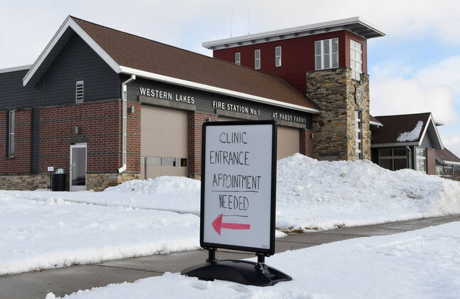 January 15, 2021, Oconomowoc, Wisconsin, USA: 119 firefighters and other front-line health profession workers were vaccinated against the Coronavirus with the Pfizer vaccine Friday January 15, 2021 at the Western Lakes Fire Department headquarters in Oconomowoc, Wisconsin, bringing the weekÃ¢â‚¬â ¢s total to 798. The rural fire department has six stations serving about 200 sq. miles. Oconomowoc USA - ZUMAh154 20210115_znp_h154_033 Copyright: xMarkxHertzbergx