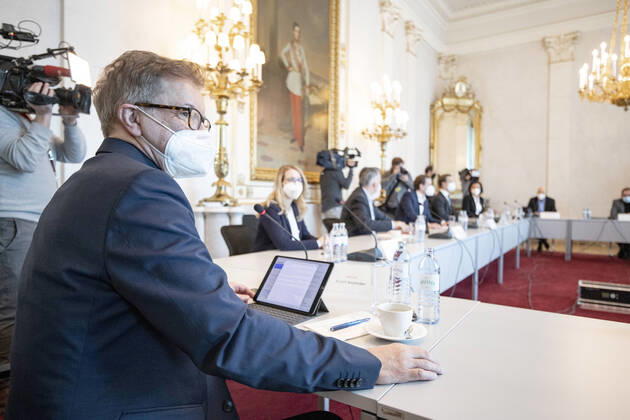 Runder Tisch Bundeskanzleramt Wien: Treffen mit den Sozialpartnern