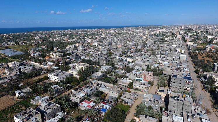 January 16, 2021, Deir Al-Balah, Gaza Strip, Palestinian Territory: This picture taken on January 16, 2021, shows an aerial view of the Deir al-Balah refugee camp in the central Gaza Strip, during a complete closure amid the spread of the Coronavirus COVID-19. In the Sixth week after the Ministry of Interior in Gaza City announced the comprehensive closure on Friday and Saturday of every week after the increase in cases infected with Coronavirus Deir Al-Balah Palestinian Territory - ZUMAap3_ 20210116_zaf_ap3_052 Copyright: xAshrafxAmrax