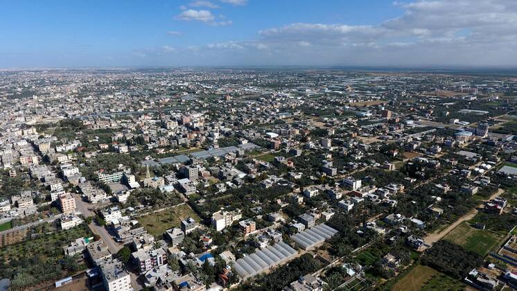 January 16, 2021, Deir Al-Balah, Gaza Strip, Palestinian Territory: This picture taken on January 16, 2021, shows an aerial view of the Deir al-Balah refugee camp in the central Gaza Strip, during a complete closure amid the spread of the Coronavirus COVID-19. In the Sixth week after the Ministry of Interior in Gaza City announced the comprehensive closure on Friday and Saturday of every week after the increase in cases infected with Coronavirus Deir Al-Balah Palestinian Territory - ZUMAap3_ 20210116_zaf_ap3_060 Copyright: xAshrafxAmrax
