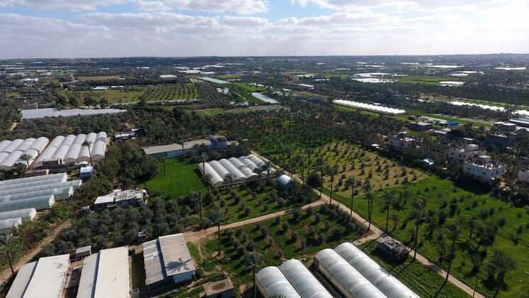 January 16, 2021, Deir Al-Balah, Gaza Strip, Palestinian Territory: This picture taken on January 16, 2021, shows an aerial view of the Deir al-Balah refugee camp in the central Gaza Strip, during a complete closure amid the spread of the Coronavirus COVID-19. In the Sixth week after the Ministry of Interior in Gaza City announced the comprehensive closure on Friday and Saturday of every week after the increase in cases infected with Coronavirus Deir Al-Balah Palestinian Territory - ZUMAap3_ 20210116_zaf_ap3_064 Copyright: xAshrafxAmrax