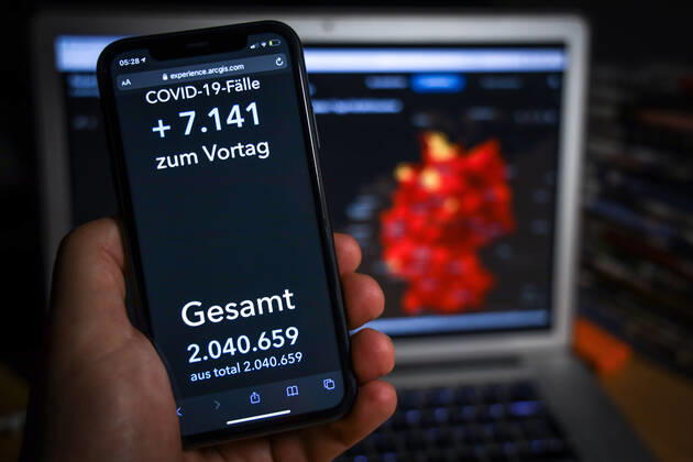 Coronavirus in Deutschland - Covid-19-Dashboard des Robert Koch-Institut 18.01.2021: Robert Koch-Institut: COVID-19-Fälle 2.040.659. Zugang um 7.141 gegenüber dem Vortag.