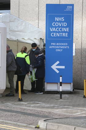 . 18 01 2021. London, United Kingdom. Wembley Vaccine Centre. Covid-19 vaccination centre opens in Wembley  xMartynxWheatleyx xi-Imagesx IIM-21986-0002