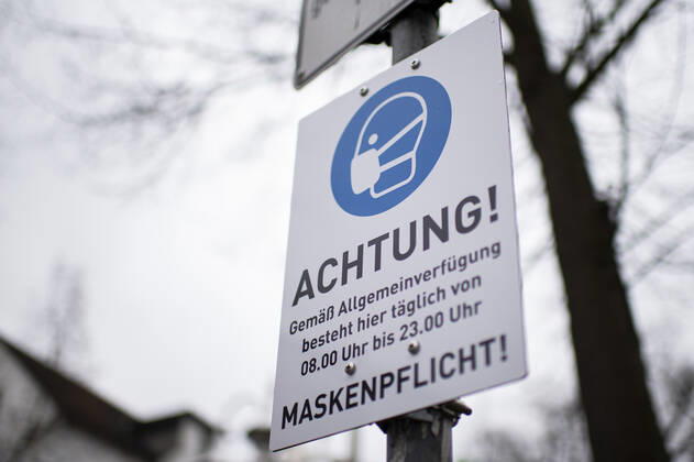 Feature Lockdown Bad Oeynhausen, Deutschland 18.01.2021 - Feature Lockdown : Maskenpflicht in einem Teil der Stadt. Foto: Wedel Kirchner-Media Bad Oeynhausen Nordrhein-Westfalen Deutschland Copyright: xWedel Kirchner-Mediax