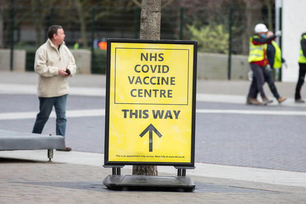 18 01 2021. London, United Kingdom. Covid Vaccine Centre Wembley.  Copyright: xMartynxWheatleyx xParsonsxMediax PAR-7028-0003
