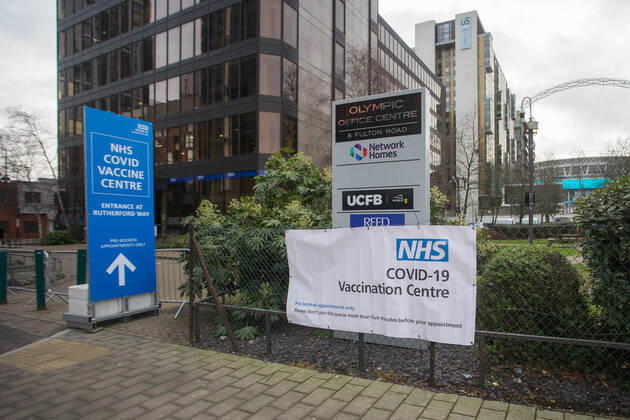 18 01 2021. London, United Kingdom. Covid Vaccine Centre Wembley.  Copyright: xMartynxWheatleyx xParsonsxMediax PAR-7028-0004