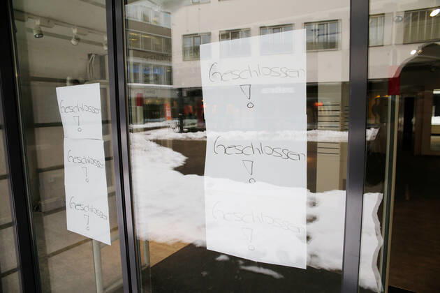 Foto Manuel Geisser 18.01.2021 Baden AG : Schweiz mit zweitem Lockdown .Leeres Ladenlokal geschlossen
