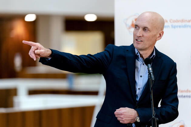 ROTTERDAM - Ernst Kuipers, voorzitter van het Landelijk Netwerk Acute Zorg, praat in het universitair ziekenhuis Erasmus MC de pers bij over de huidige stand van zaken op de intensive cares en verpleegafdelingen. ANP SANDER KONING Copyright: xHollandsexHoogtex xxANPx x427225655x