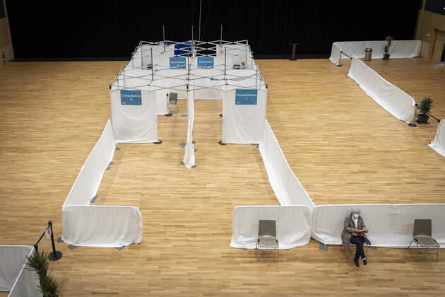 General vue of a vaccination centre in Saint-Gregoire near Rennes, western France on January 19, 2021, during a Covid-19 vaccination campaign for people over 75.  Copyright: xJeremiasxGonzalezx